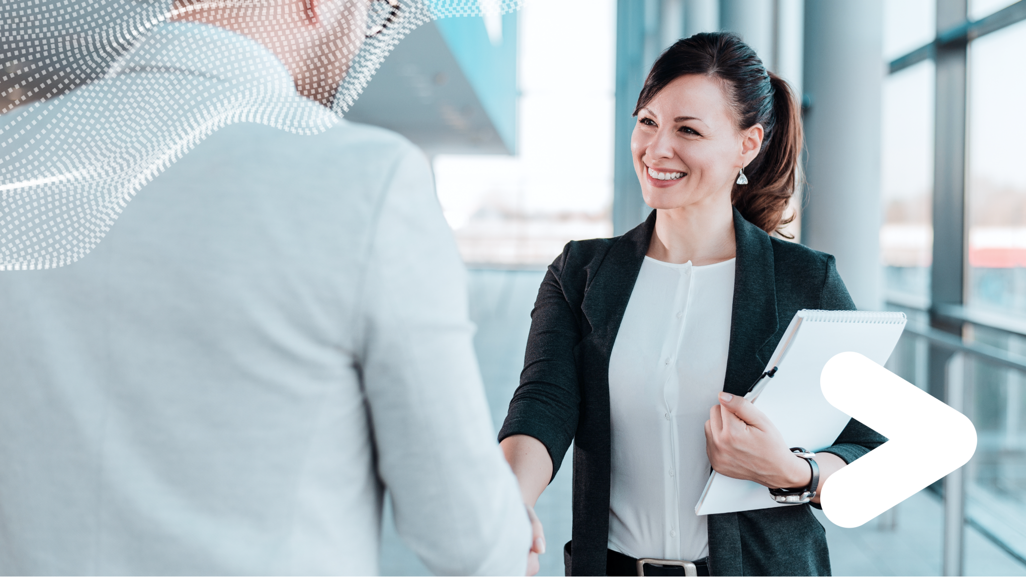 A women shaking hands with a guy